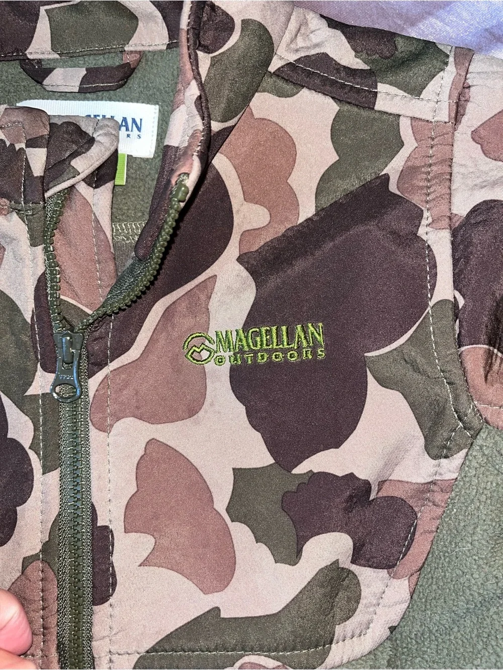 Magellan Outdoors Brown & Olive Camo Fleece Jacket
